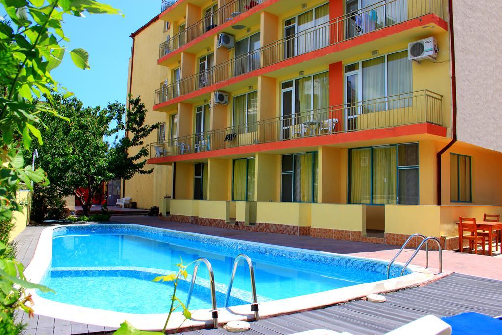Ryor Hotel 써니비치 외부 사진